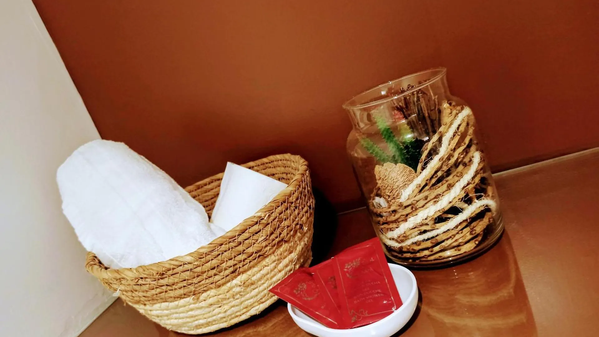 Studio Cosy, Grand Spa Privatif Et Parking Privee Centre Ville Menton
